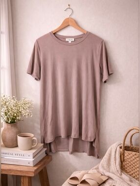 Zenana | Medium | Long Tee | NWOT